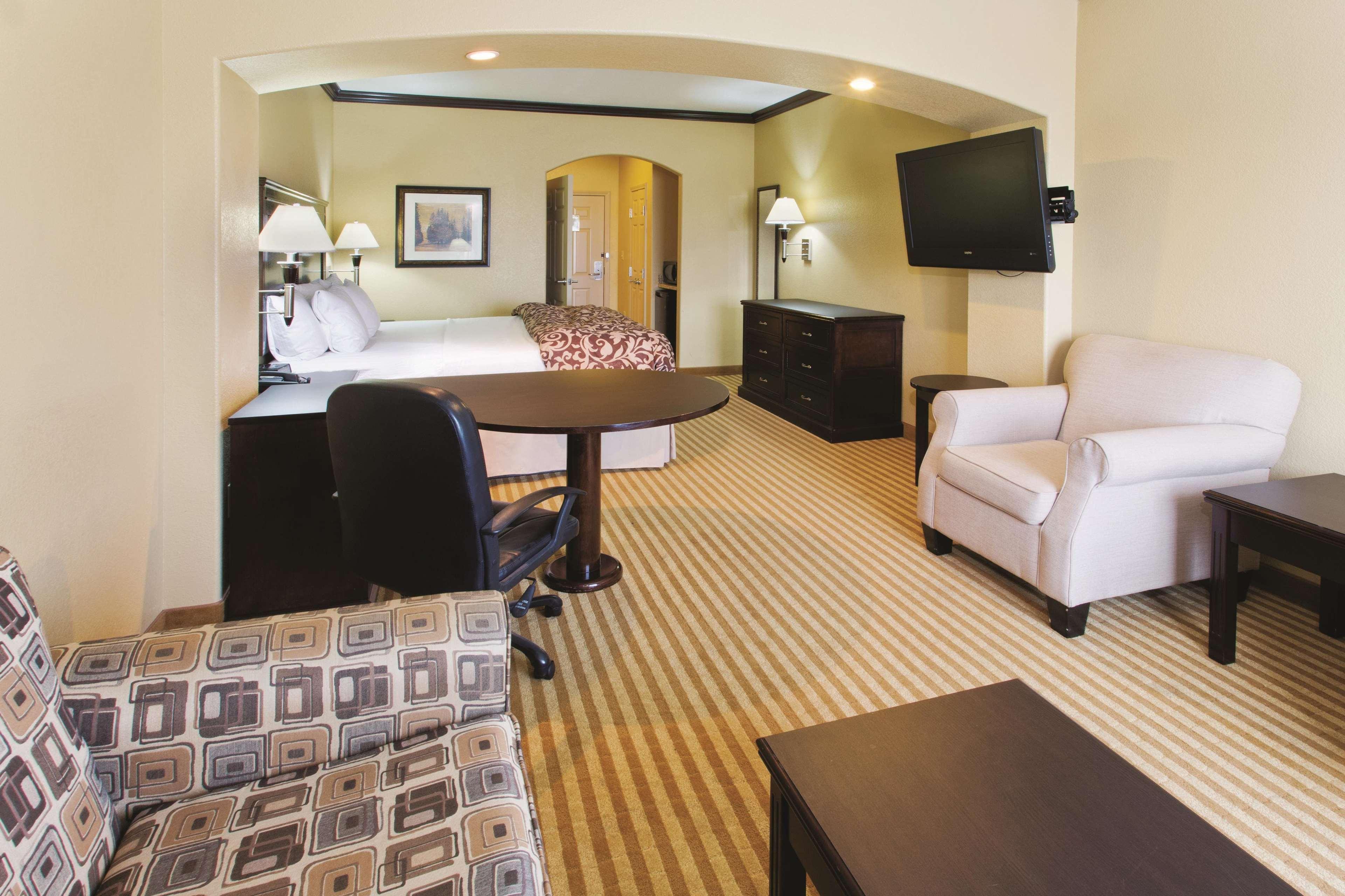 La Quinta Inn And Suites By Wyndham - Schertz Dış mekan fotoğraf